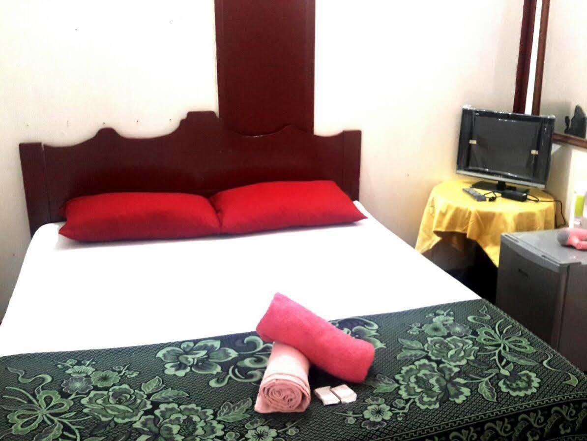 Marina Bay Resort & Restaurant Kampung Genting Eksteriør bilde
